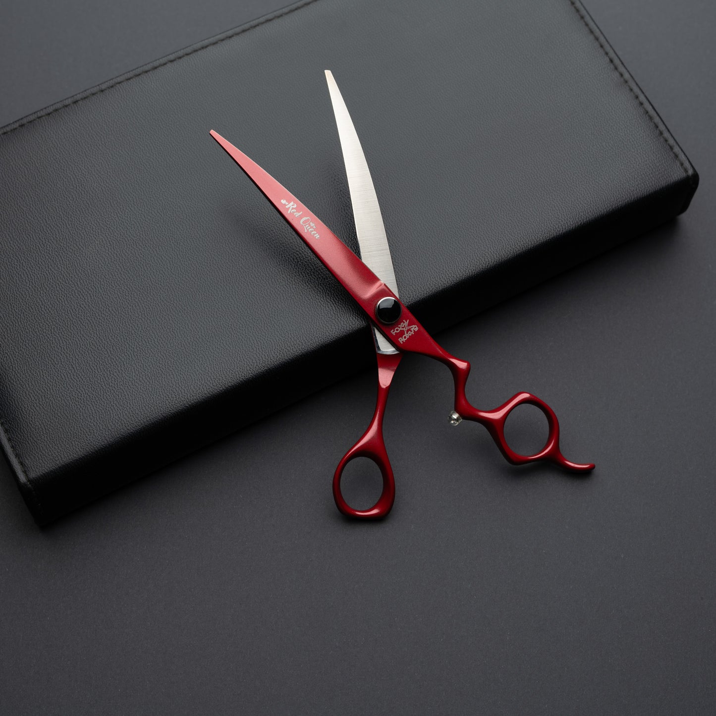 RED QUEEN 7" Curve