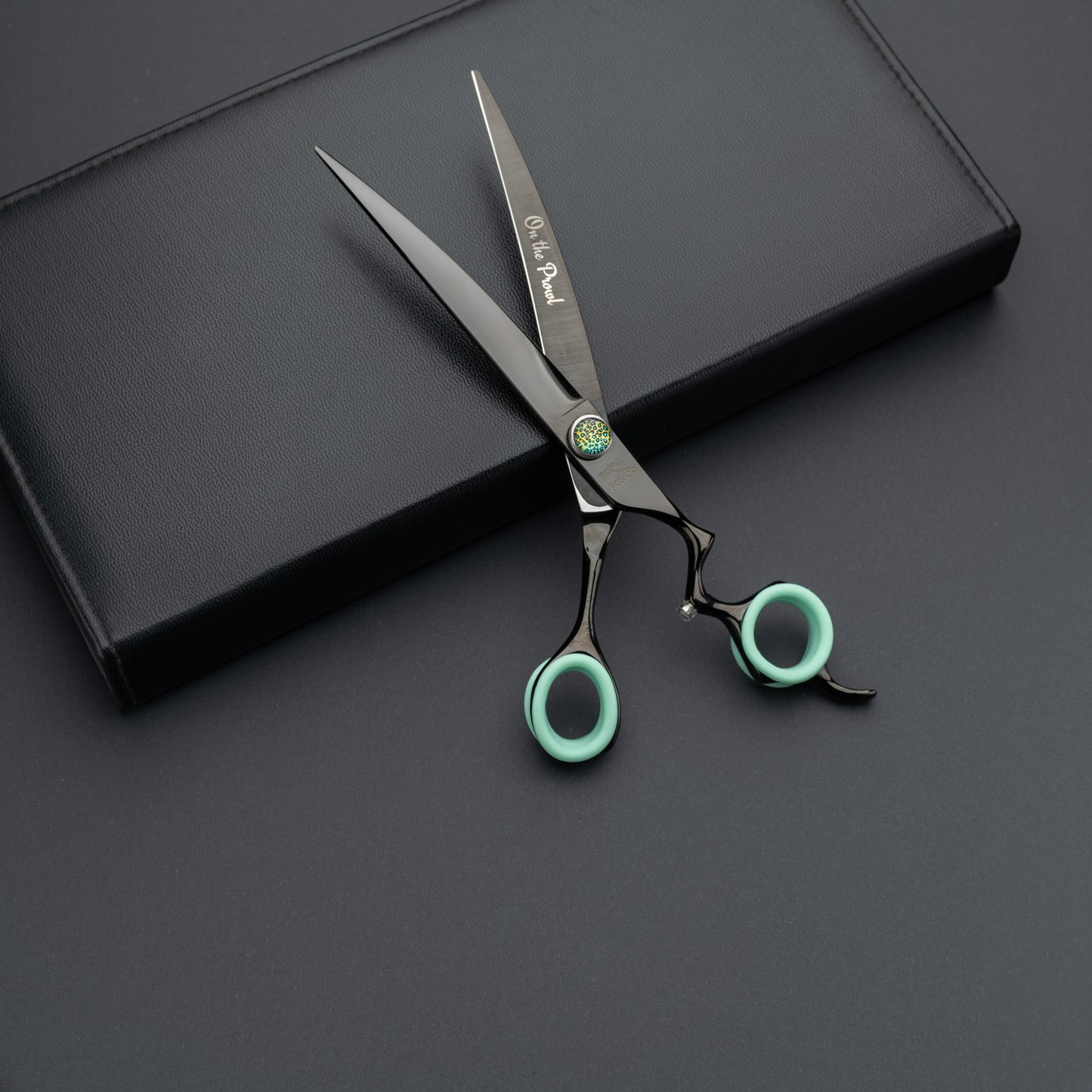 On The Prowl 8" Curve