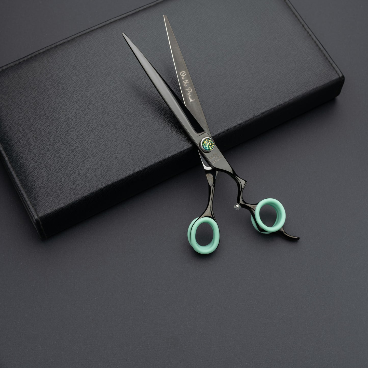 On The Prowl 8" Straight